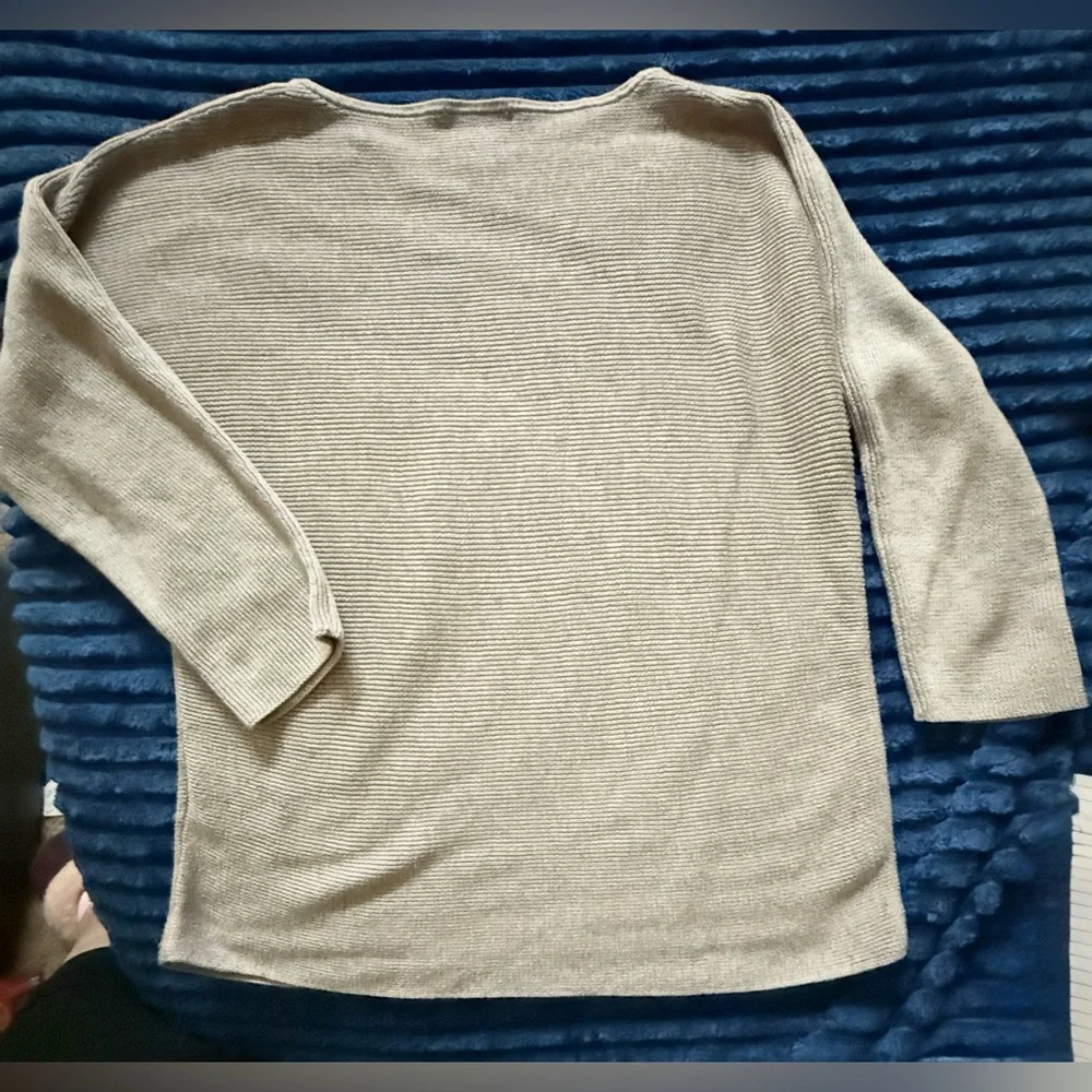 ☃️H&M Basic Ribbed Knit Top - Gray - Picture 2 of 4